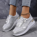 Van Elst Mode® | Orthopedische sneakers met veters en een zijrits voor dames